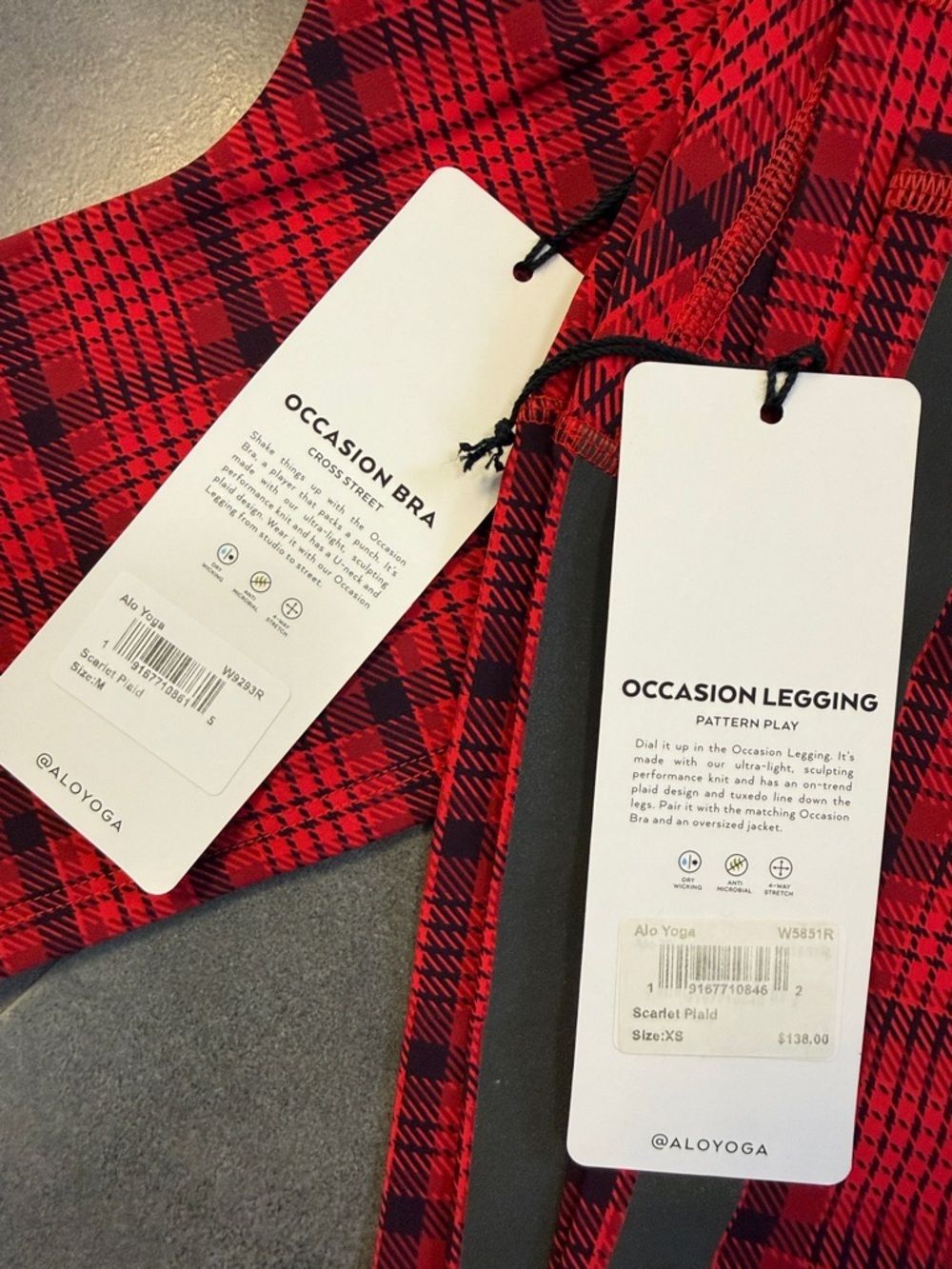 New! ALO YOGA Scarlet Plaid Print RARE! XS Leggings + Med Bra Top SOLD AS A SET - Picture 2 of 15